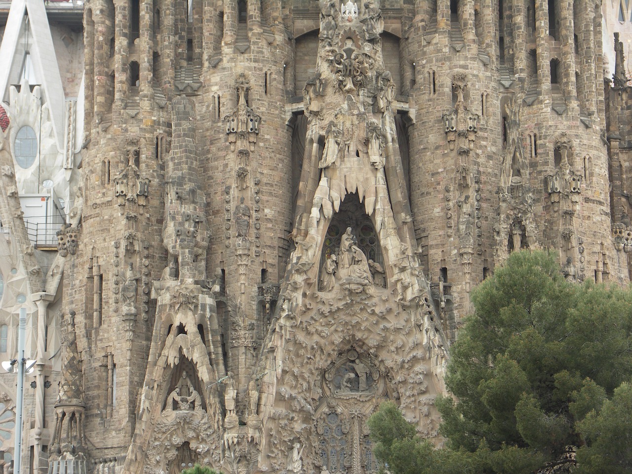 Šventas, Šeima, Barcelona, Sagrada Família, Mounament, Šventykla, Žinoma Bažnyčia, Gaudí, Nemokamos Nuotraukos,  Nemokama Licenzija
