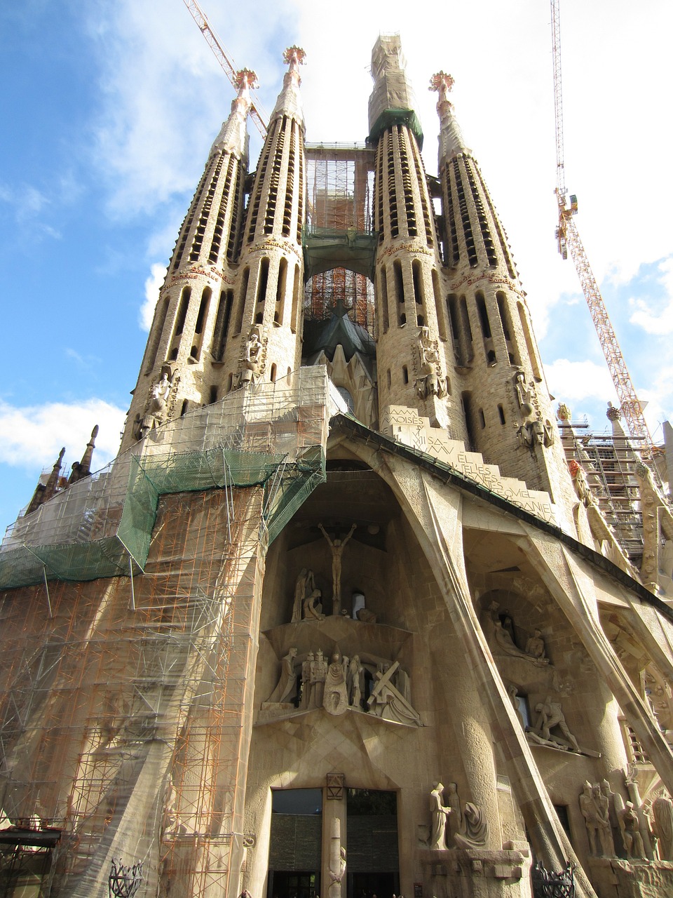 Sagrada Familia, Bažnyčia, Gaudí, Barcelona, Nemokamos Nuotraukos,  Nemokama Licenzija