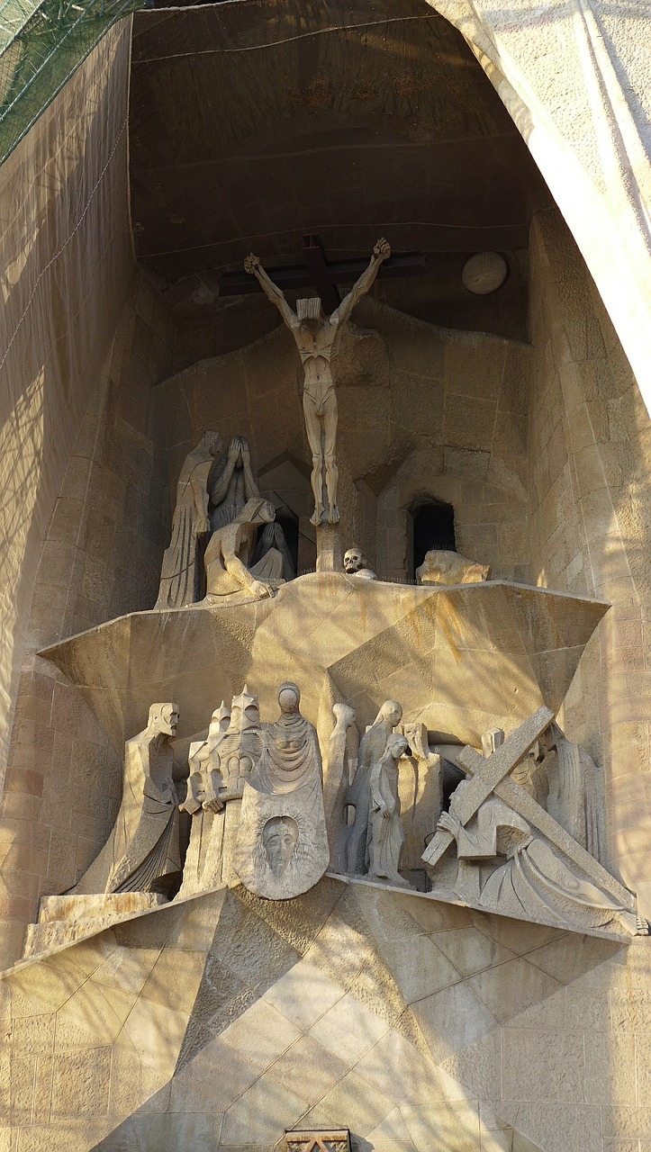 Sagrada Familia, Religija, Šviesa, Nemokamos Nuotraukos,  Nemokama Licenzija