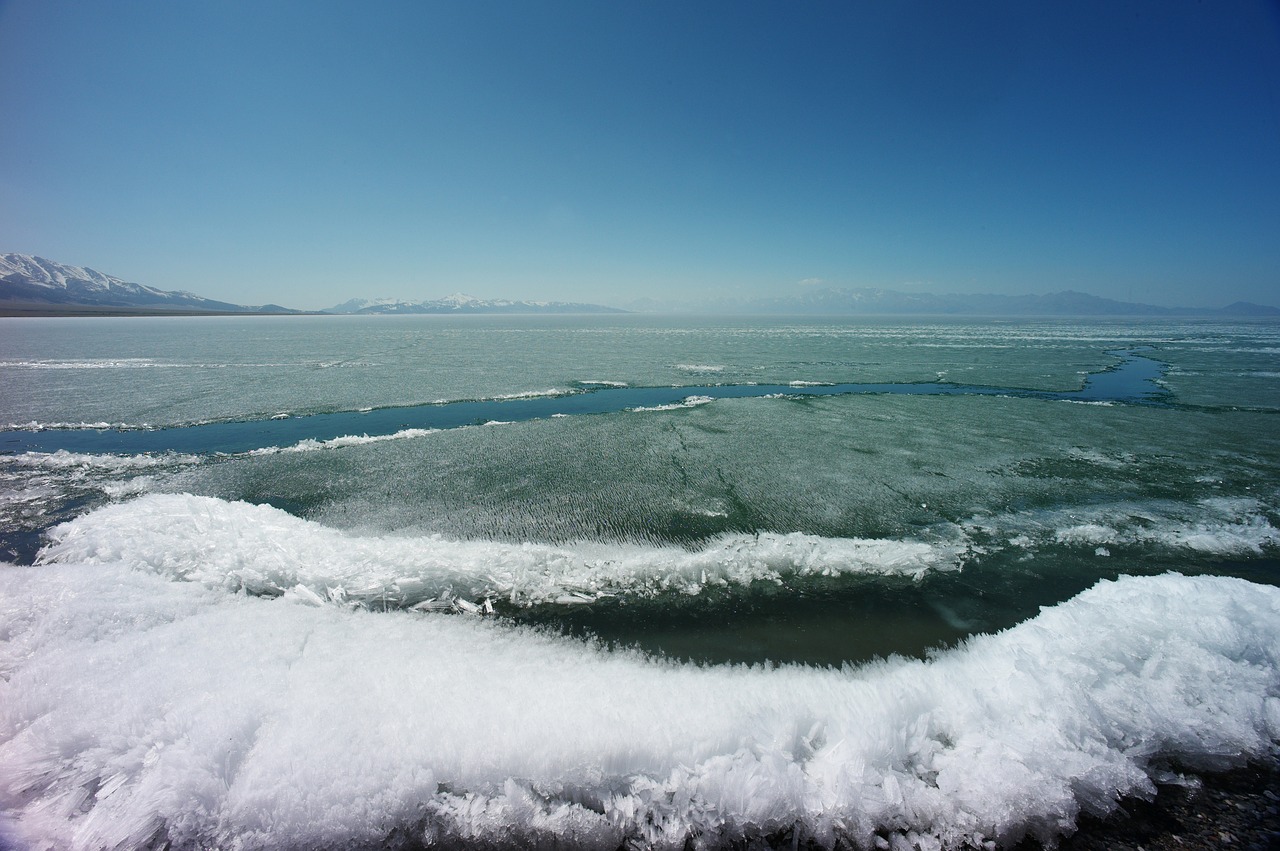 Sailimo Ežeras, Xinjiang, Tirpstantis Ledas, Apledėjimas, Ledinis Ežeras, Nemokamos Nuotraukos,  Nemokama Licenzija