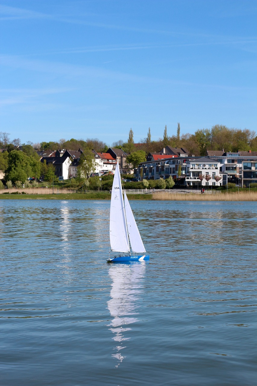 Burinė Valtis, Ežeras, Vanduo, Buriu, Boot, Vandens Sportas, Šventė, Buriuotojas, Dortmundas, Phoenix Ežeras