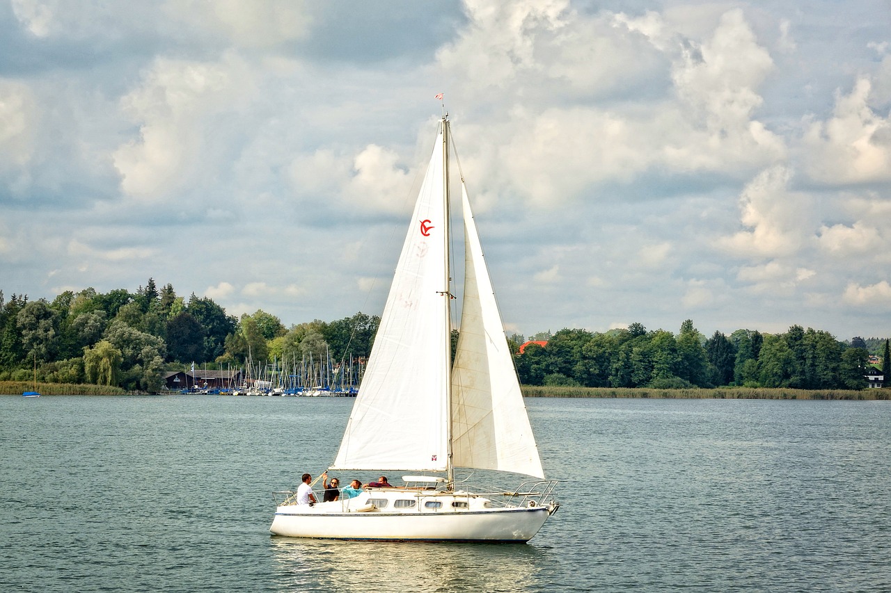 Burinė Valtis, Boot, Buriu, Ežeras, Vanduo, Vandens Sportas, Laisvalaikis, Šventė, Atsigavimas, Hobis