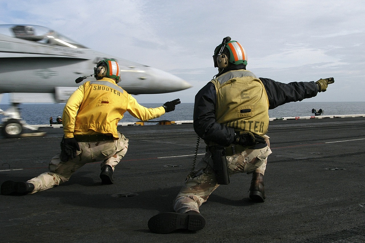 Jūreiviai Signalu Paleisti, Reaktyvinis, Lėktuvnešis, Kariuomenė, Lėktuvas, F-18, Hornet, Orlaivis, Lėktuvas, Laivas