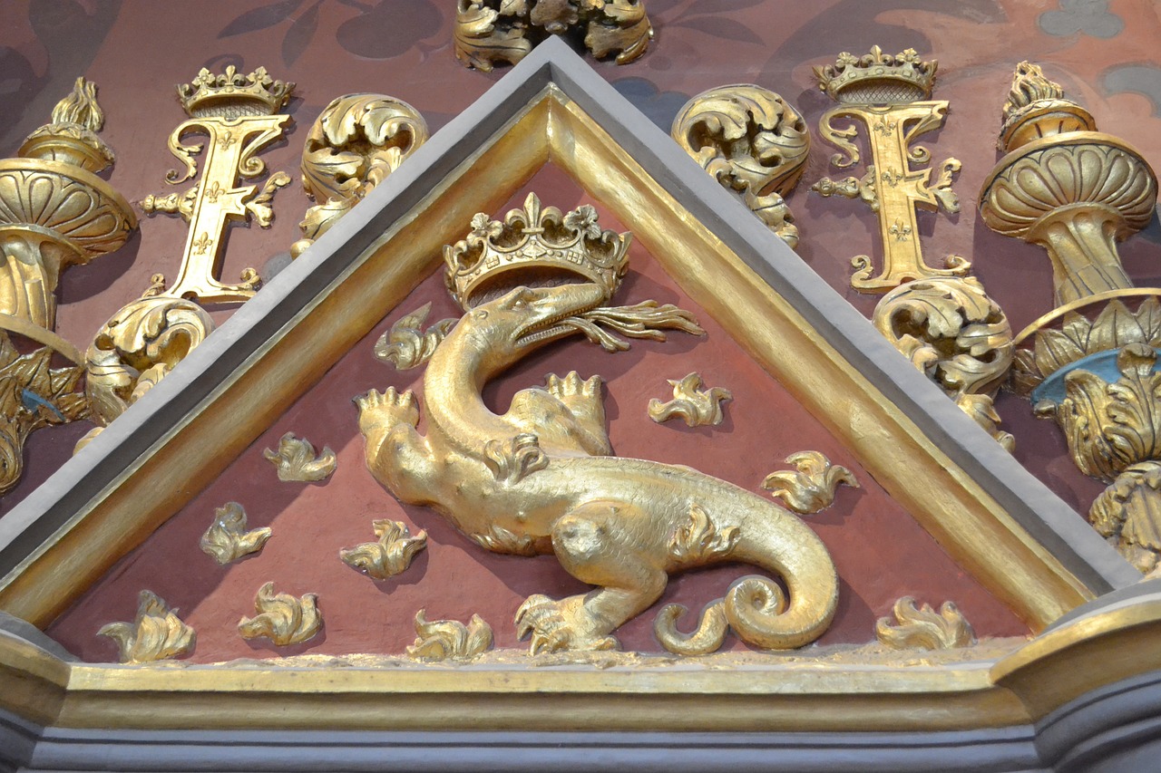 Salamander,  Karaliaus Emblema,  Monograma,  Crown,  Blois Pilis,  Francois I Monograma,  Blois,  Trikampis, Nemokamos Nuotraukos,  Nemokama Licenzija