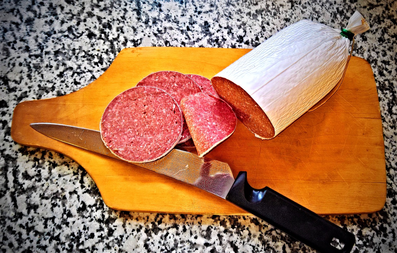 Salami, Dešra, Mettwurst, Maistas, Aštrus, Pikantiškas, Skanus, Rūkyta, Šalti Gabalai, Užkandis