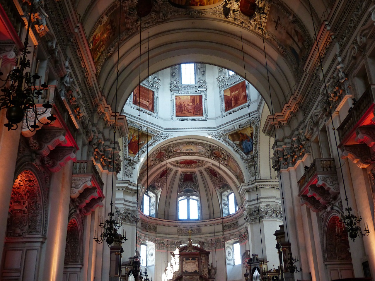 Salzburgo Katedra, Katedra, Bažnyčia, Romos Katalikų, Italy, Baroko Pastatas, Nave, Istorinis Išsaugojimas, Unesco Pasaulio Paveldas, Istorinis Centras