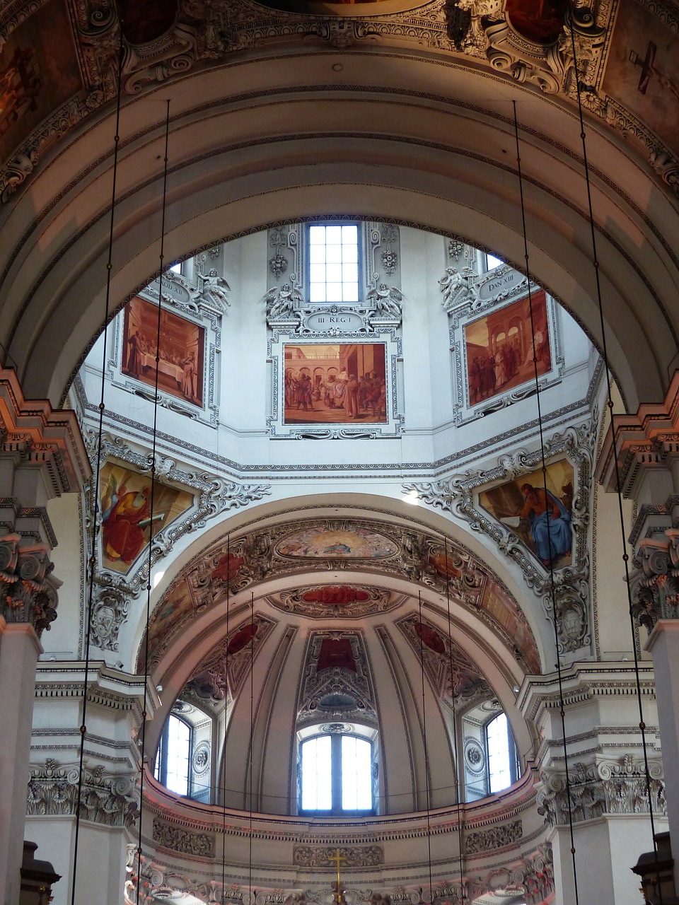 Salzburgo Katedra, Katedra, Bažnyčia, Romos Katalikų, Italy, Baroko Pastatas, Nave, Istorinis Išsaugojimas, Unesco Pasaulio Paveldas, Istorinis Centras