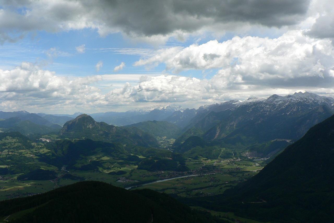 Salzburgerland, Austria, Kalnai, Aišku, Žalias Laukas, Debesys, Mėlynas, Nemokamos Nuotraukos,  Nemokama Licenzija