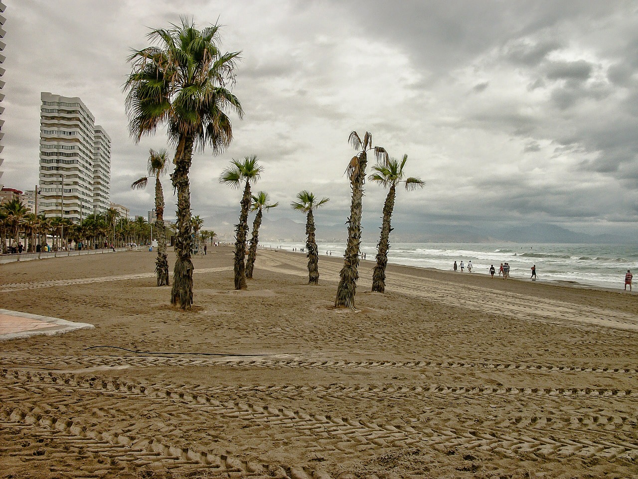 San Juano Paplūdimys, Alicante, Po Sodų, Viduržemio Jūra, Debesuota, Važiuoja, Žvejyba, Atsipalaiduoti, Bangos, Peizažai