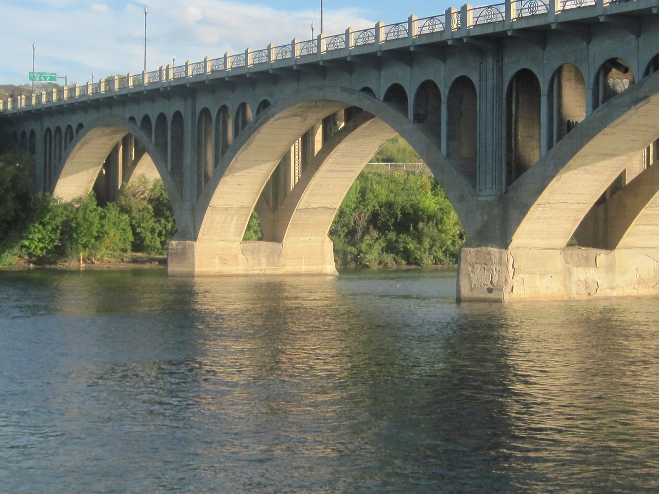 Saskatoon, Saskatchewan, Vanduo, Upė, Tiltas, Kampas, Krūmas, Kanada, Lauke, Struktūra