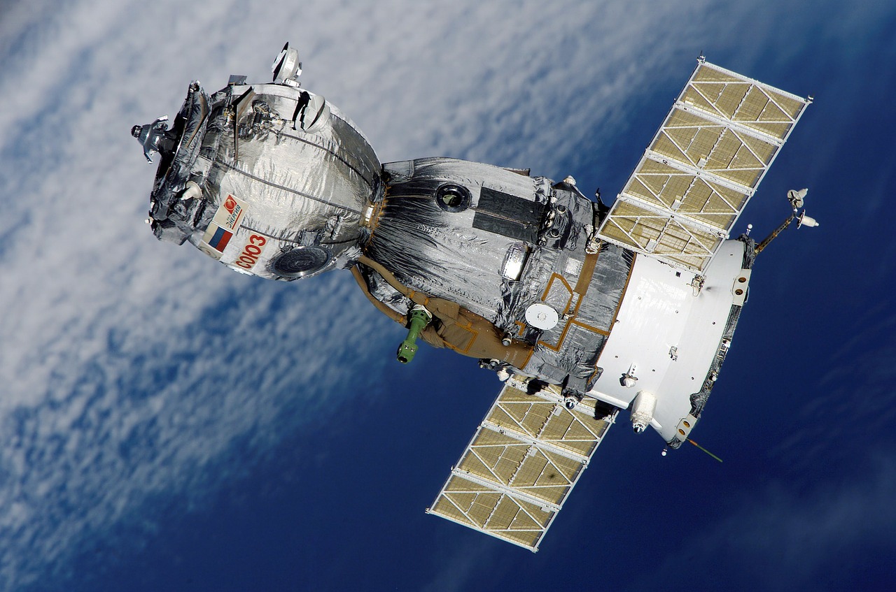 Palydovas, Soyuz, Erdvėlaivis, Kosminė Stotis, Aviacija, Kosmoso Kelionės, Erdvė, Kosminis Laivas, Saulės Elementai, Technologija