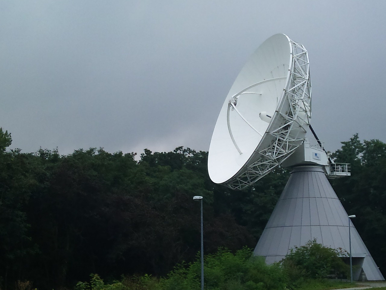 Palydovinė Lėkštė, Telekomunikacijos, Palydovas, Antena, Radijas, Įranga, Duomenys, Radaras, Kabelis, Skaitmeninis