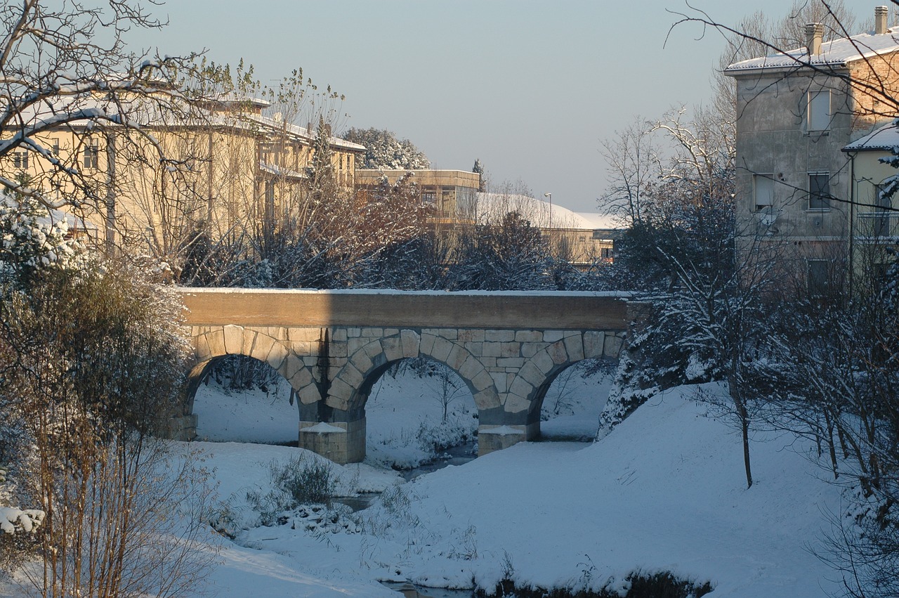 Savignano Dėl Rubicon, Sniegas, Romėnų Tiltas, Istorija, Romagna, Upių Rubikonas, Italy, Tiltas, Romaneškasis Tiltas, Senovės
