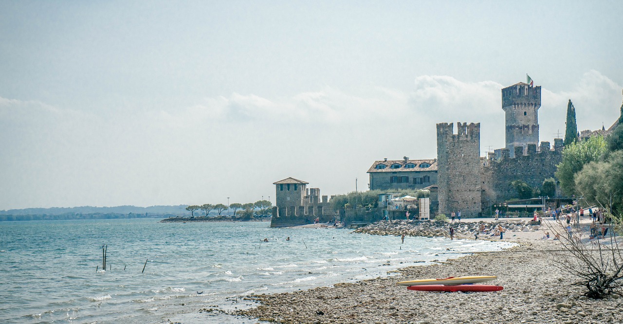 Skaligerio Pilis, Sirmione, Ežero Garda, Baidarės, Italy, Europa, Tvirtovė, Lombardija, Orientyras, Žinomas