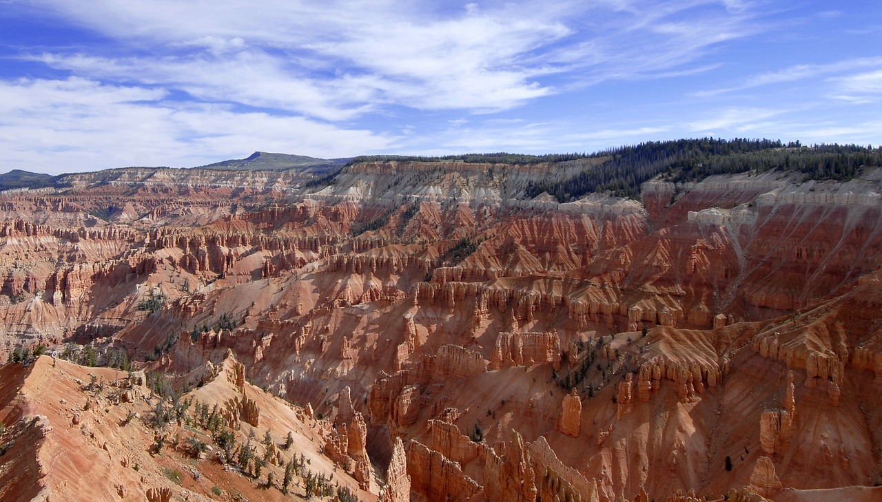 Vaizdingas, Kraštovaizdis, Dangus, Natūralus Amfiteatras, Debesys, Dykuma, Kedras Pertraukia Nacionalinį Paminklą, Utah, Usa, Geologija