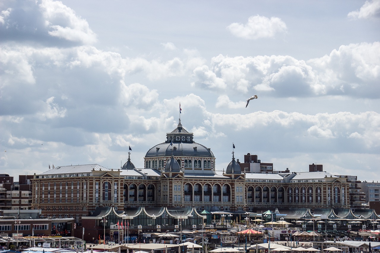 Scheveningen,  Pastatas,  Mėlynas Dangus,  Jūra,  Kurhaus, Nemokamos Nuotraukos,  Nemokama Licenzija