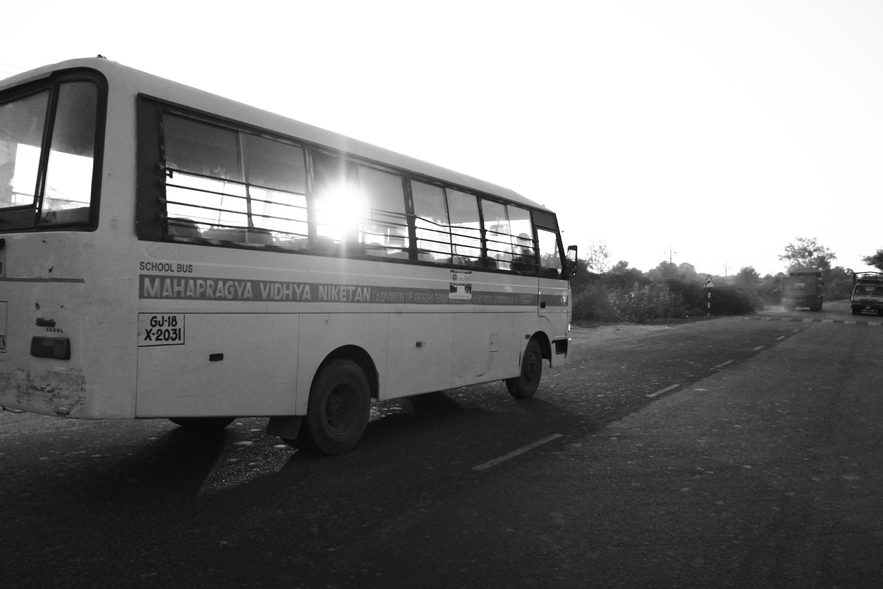 Mokyklinis Autobusas, Indija, Kelias, Nemokamos Nuotraukos,  Nemokama Licenzija