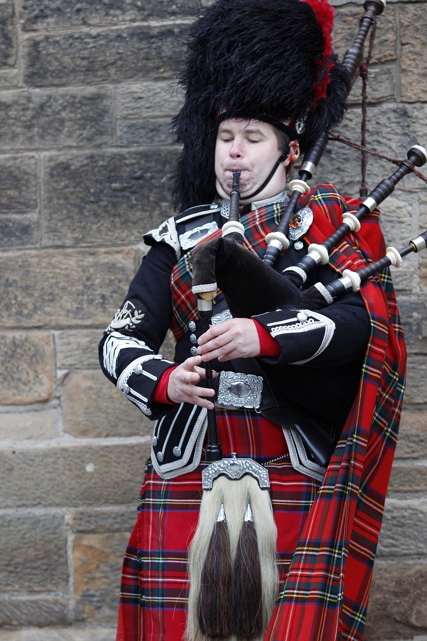 Škotija, Jock, Kilt, Dulkes, Muzikinis Instrumentas, Edinburgas, Muzika, Muzikantas, Vėjo Instrumentas, Gatvės Muzikantai