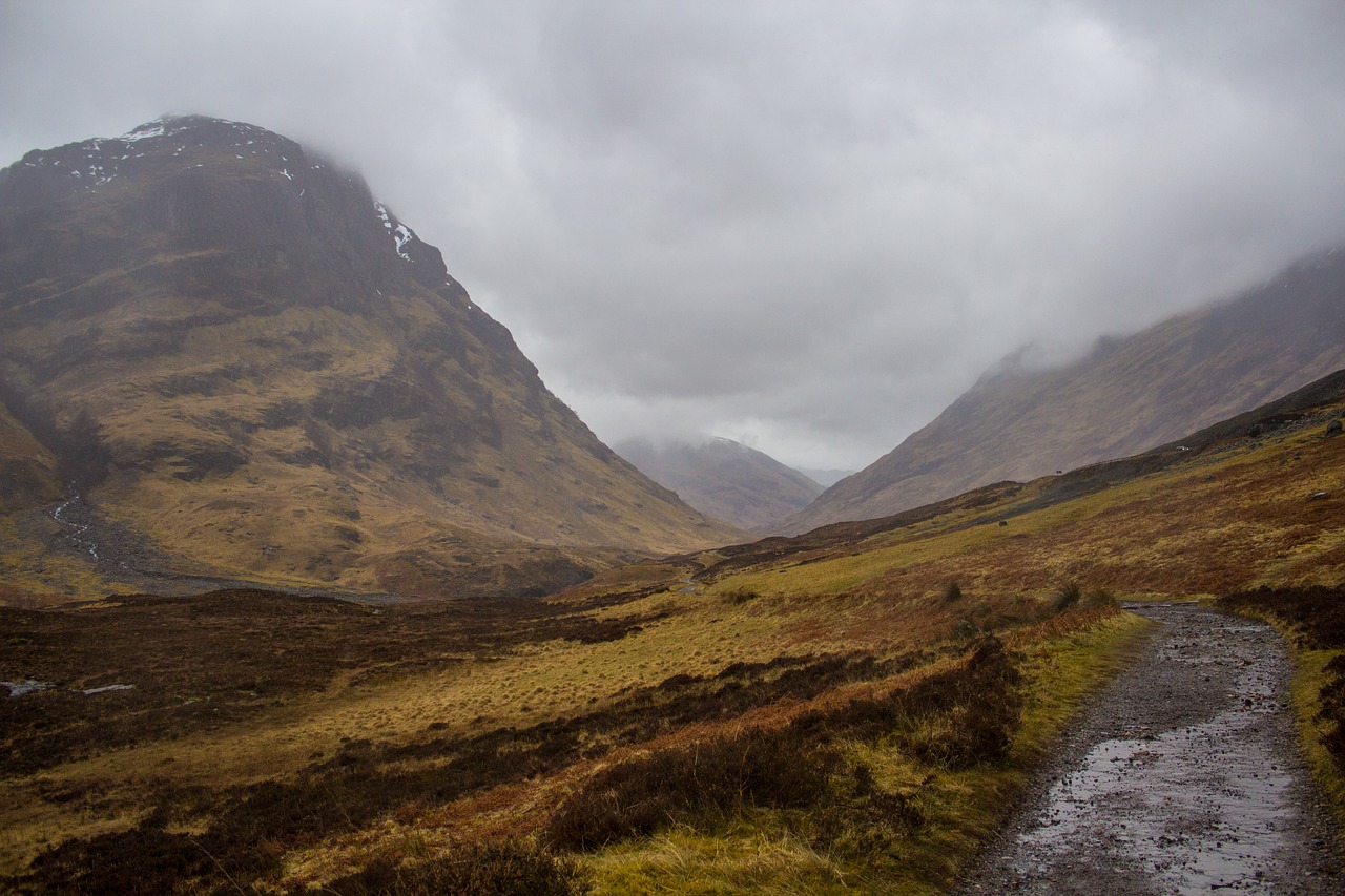 Škotija, Žygiai, Vėjuota, Rūkas, Debesys, Lietus, Glencoe, Gamta, Highlands, Kalnas