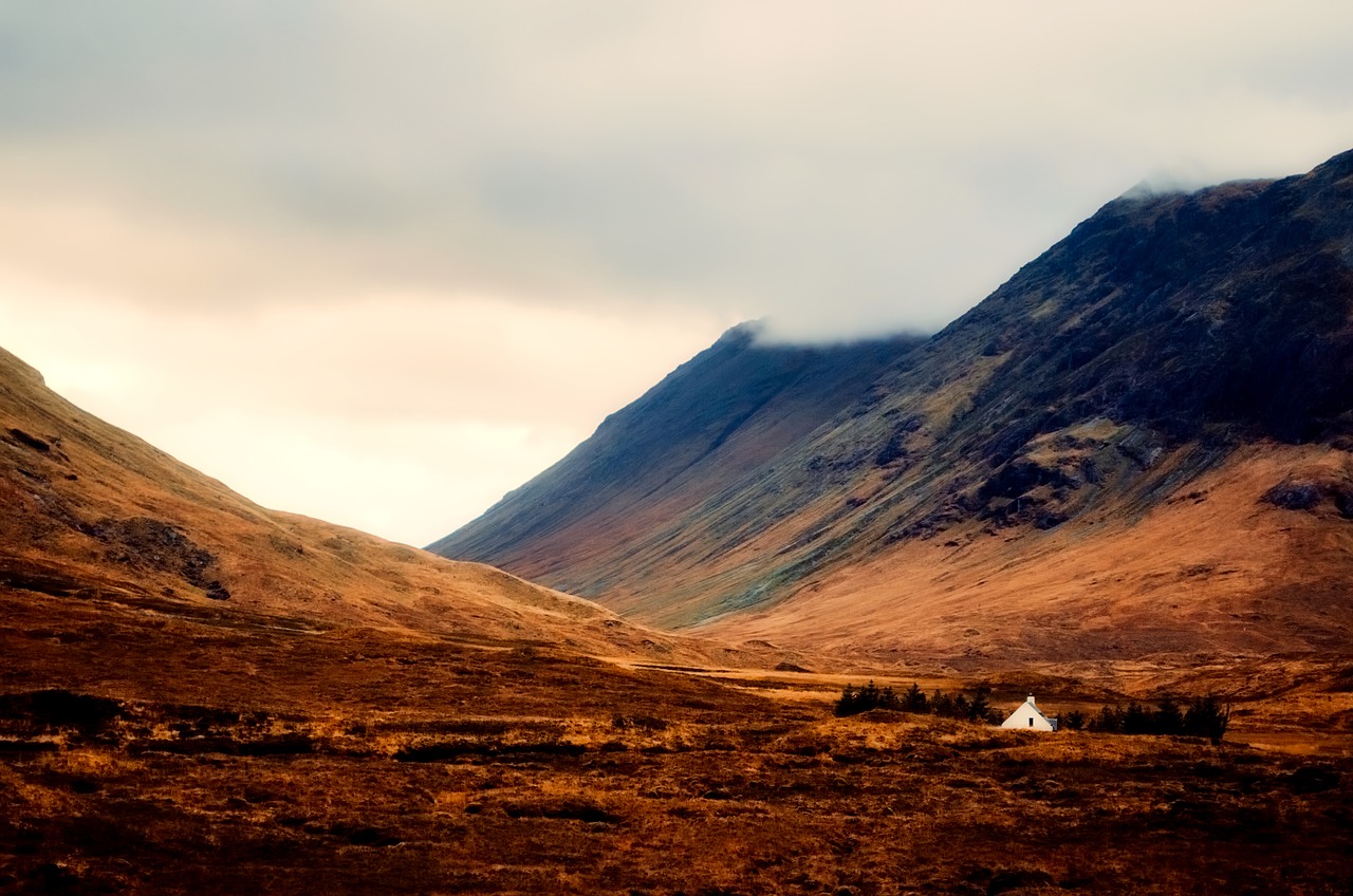 Škotija, Highlands, Kalnai, Saulėtekis, Rūkas, Gamta, Lauke, Slėnis, Namas, Namai