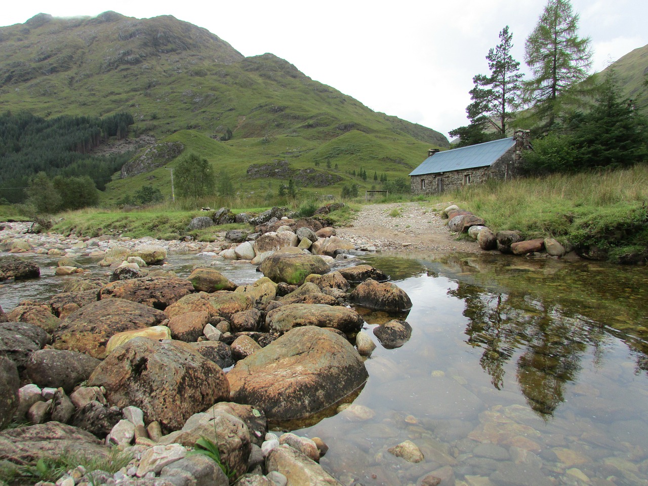 Škotija, Nuosekliai Abu, Namelis, Kalnų Slėptuvė, Kajutė, Kalnai, Kaimas, Pasivaikščiojimas Kalnuose, Munros, Kempingas