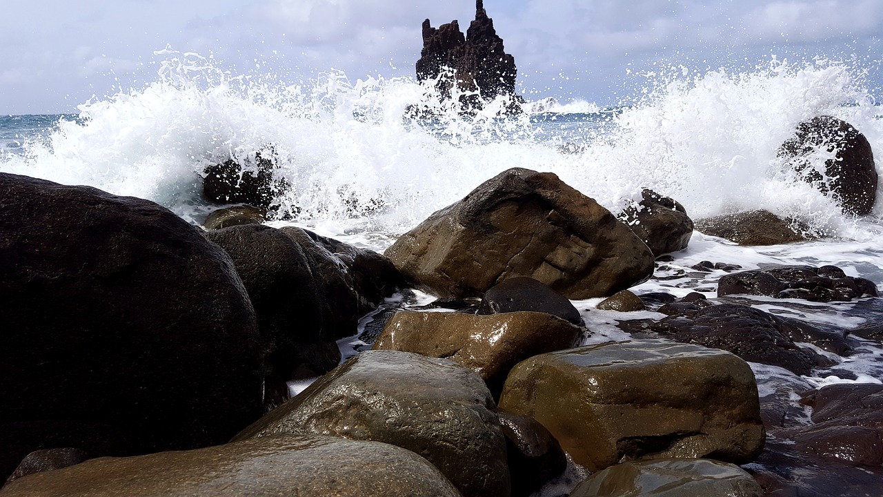 Jūra, Banga, Vanduo, Akmens Paplūdimys, Užsakytas, Uolingas Paplūdimys, Uolos Pakrantė, Tenerifė, Playa De Benijo, Sala