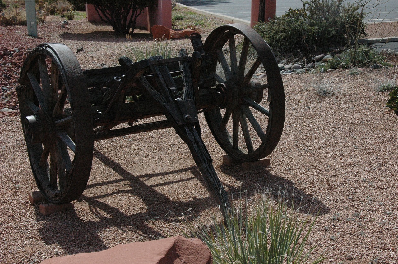 Sedona, Arizona, Senas Vagono Ratas, Rusvas, Kaubojus, Vakarų, Meno Kūriniai, Architektūra, Stipinai, Pietvakarius