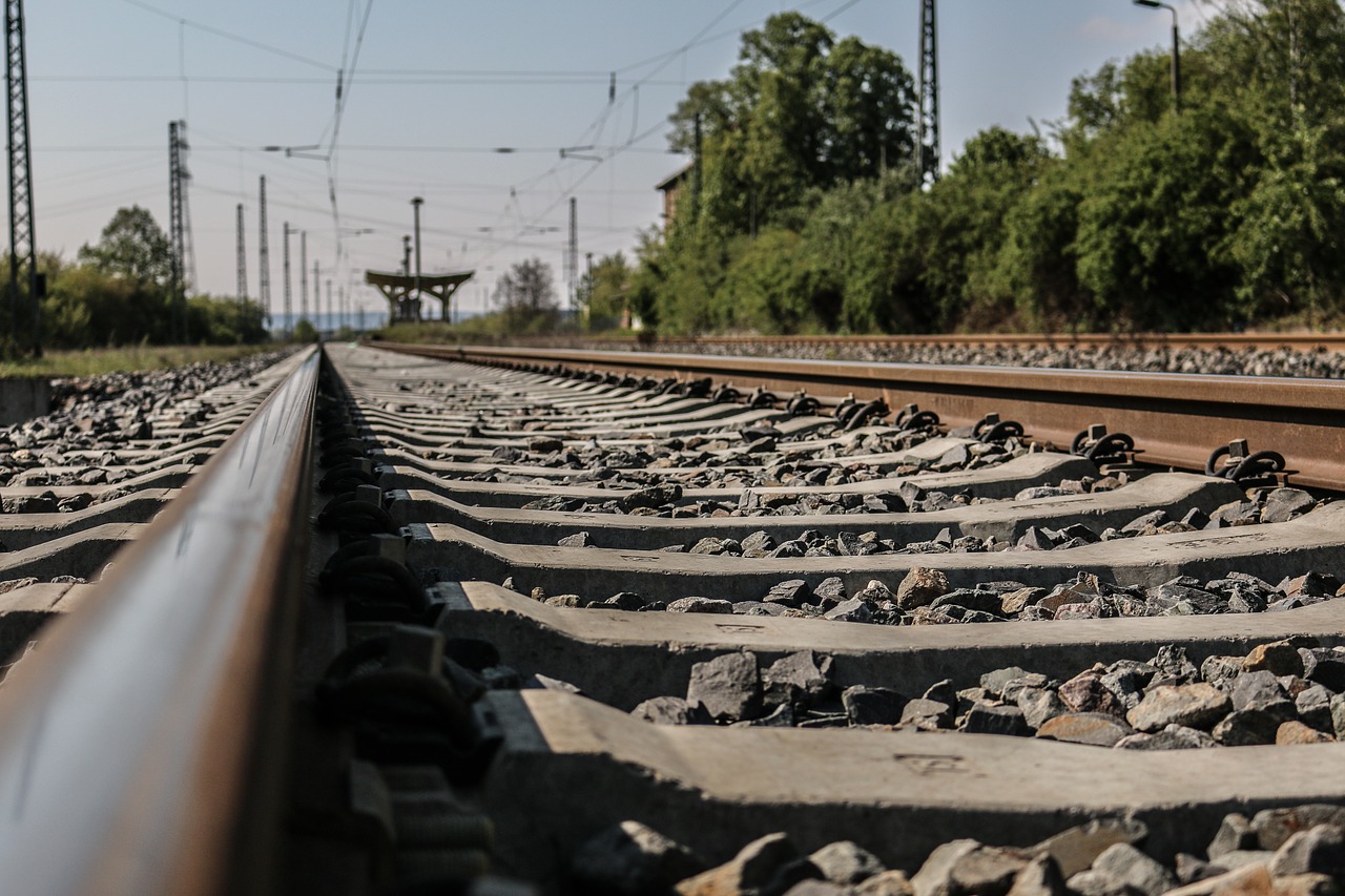 Atrodė, Geležinkelio Linija, Traukinių Stotis, Geležinkelis, Geležinkelių Transportas, Trasa, Panorama, Industrija, Nemokamai, Gamta