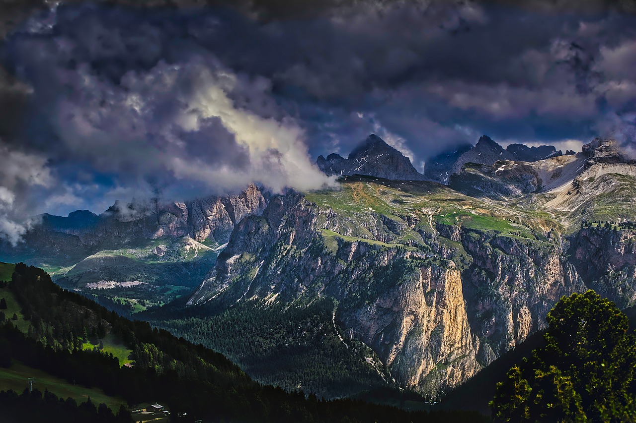 Sella Pass, Italy, Kalnai, Dangus, Debesys, Kraštovaizdis, Vaizdingas, Slėnis, Uraganas, Gorge