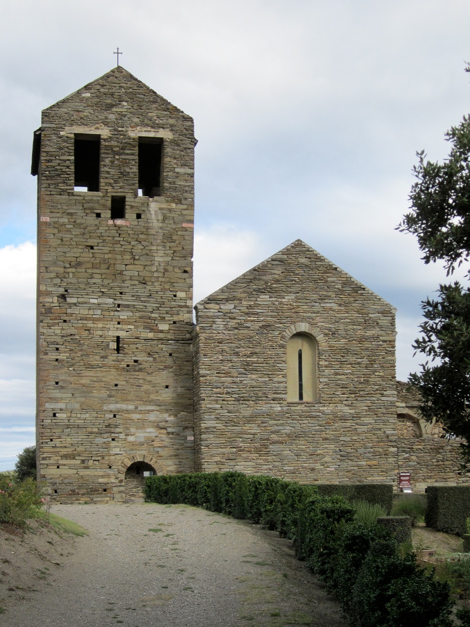 Serrabonas, Priory, Vienuolynas, Romanesque, Pyrénées-Orientales, Viduramžių, France, Senovės, Bažnyčia, Akmuo