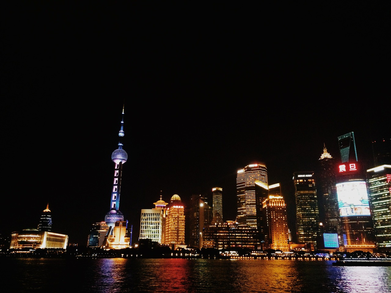 Šanchajus, Kinija, Orientacijos Perlas, Naktinis Vaizdas, Naktis, Huangpu Upė, Šiuolaikiška, Pastatas, Nemokamos Nuotraukos,  Nemokama Licenzija