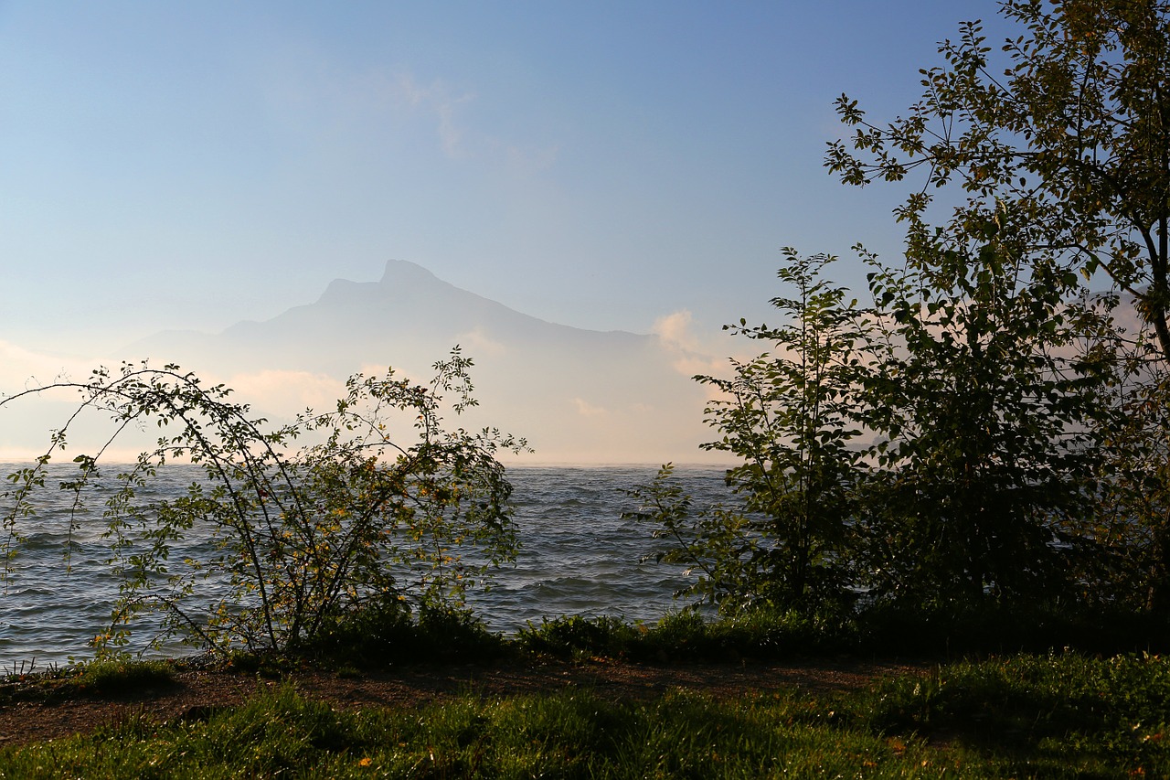 Avių Kalnas, Kalnas, Mondsee, Vanduo, Banga, Kraštovaizdis, Gamta, Ežeras, Vandens Spieglung, Bankas