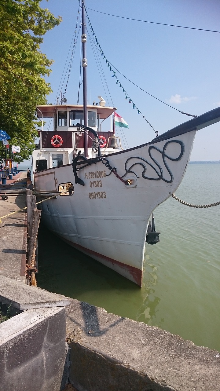 Laivas, Boot, Šventė, Balaton Ežeras, Vengrija, Nemokamos Nuotraukos,  Nemokama Licenzija