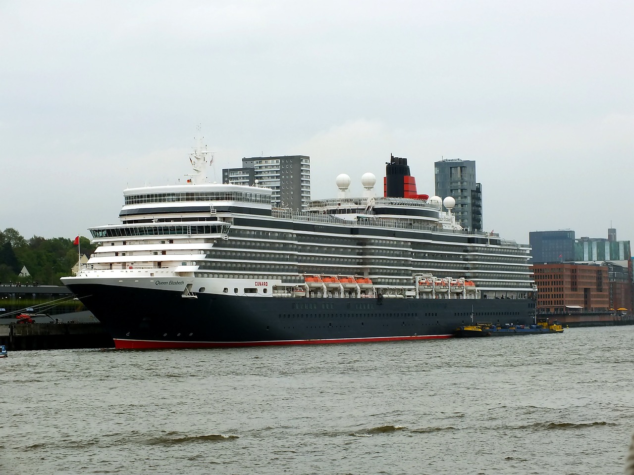 Laivo Karalienė Elizabeth, Hamburgas, Uostas, Hamburgo Uostas, Hamburg Landungsbrücken, Nemokamos Nuotraukos,  Nemokama Licenzija