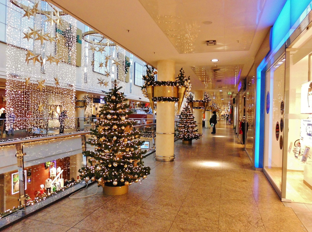 Prekybos Centras, Grindys, Kalėdiniai Dekoracijos, Kalėdos, Nemokamos Nuotraukos,  Nemokama Licenzija