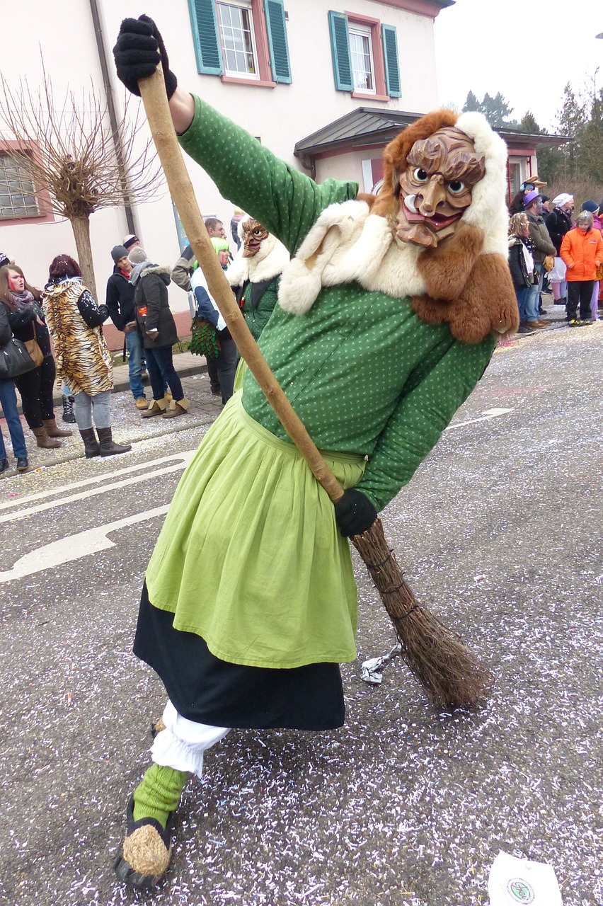 Švenčia Pirmadienį, Strassenfasnet, Ragana, Šiaudų Batai, Nemokamos Nuotraukos,  Nemokama Licenzija