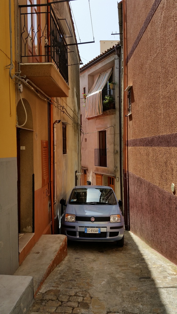 Sicilija, Kaimas, Siauras Kelias, Nemokamos Nuotraukos,  Nemokama Licenzija