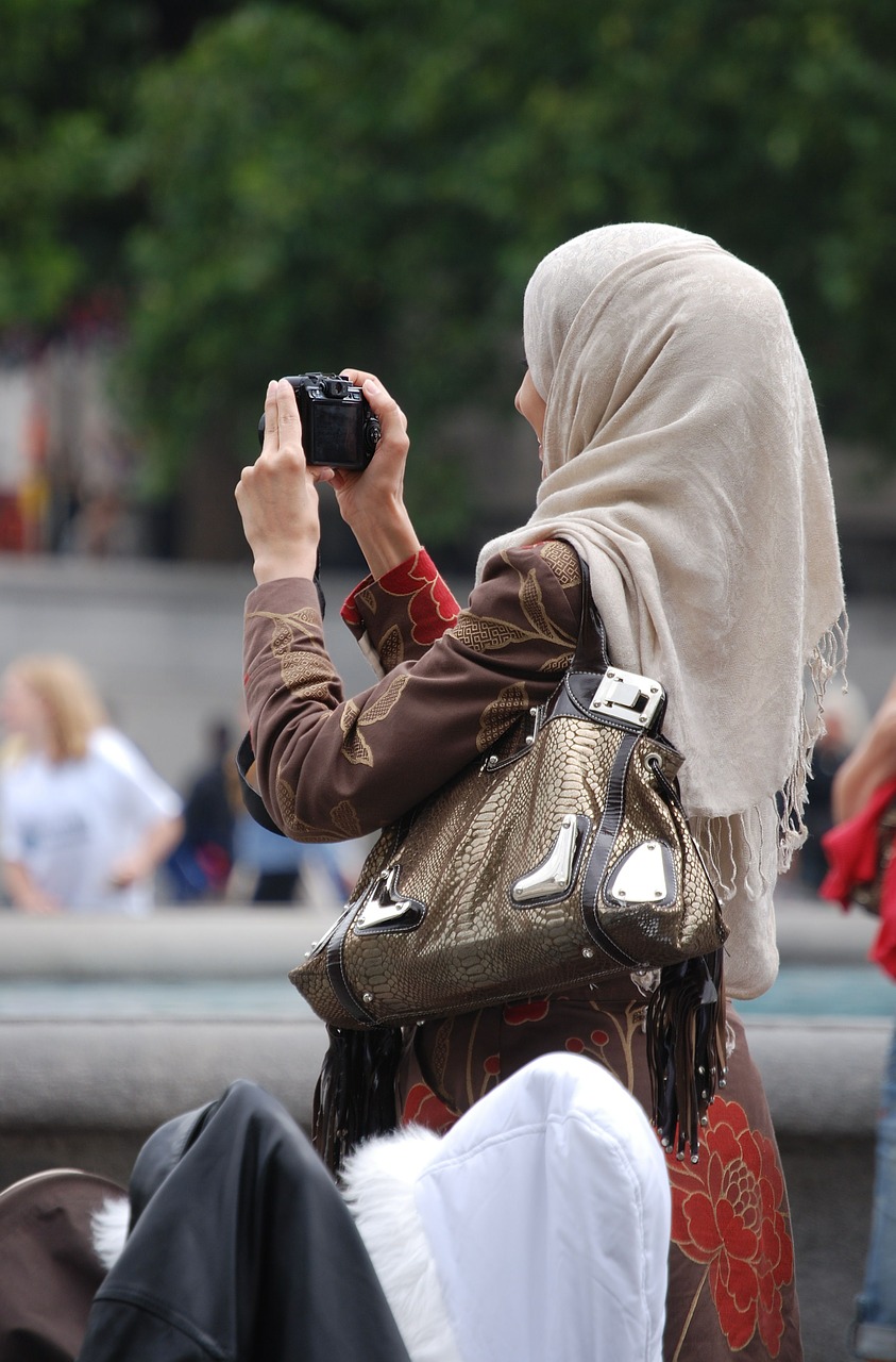 Sightseer, Turistinis, Atostogos, Moteris, Ekskursijos, Fotoaparatas, Laisvalaikis, Elegantiškas, Londonas, Nemokamos Nuotraukos