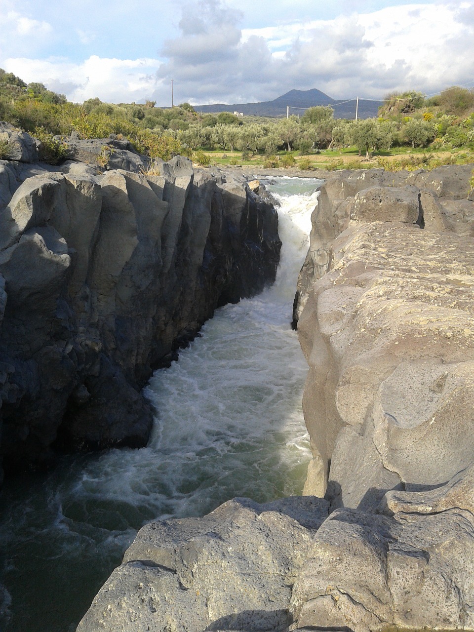 Simeto Upė, Ponte Dei Saraceni, Adrano, Nemokamos Nuotraukos,  Nemokama Licenzija