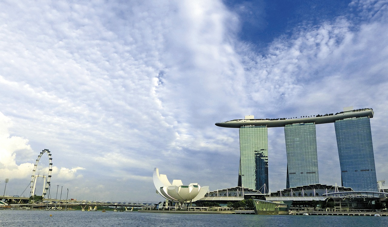 Singapūras, Marina Bay Smėliai, Singapūras Orientyras, Singapūras Lėktuvas, Singapūro Upė, Mėlynas Dangus, Viešbutis, Turizmas, Orientyras, Kelionė