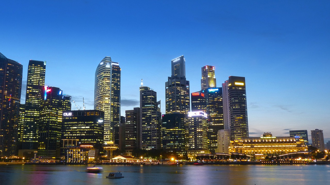 Singapūras, Upė, Panorama, Pastatas, Vanduo, Mėlynas Dangus, Finansinis Rajonas, Dangoraižis, Architektūra, Miesto