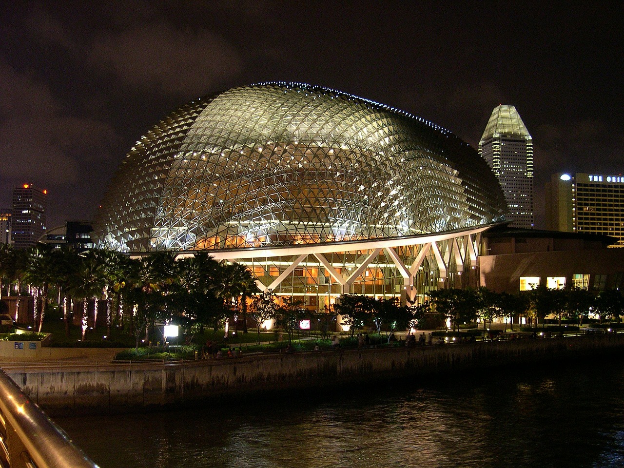 Singapūras, Kultūros Centras, Žibintai, Naktis, Apšvietimas, Architektūra, Menas, Meno Kūriniai, Ilga Ekspozicija, Nemokamos Nuotraukos