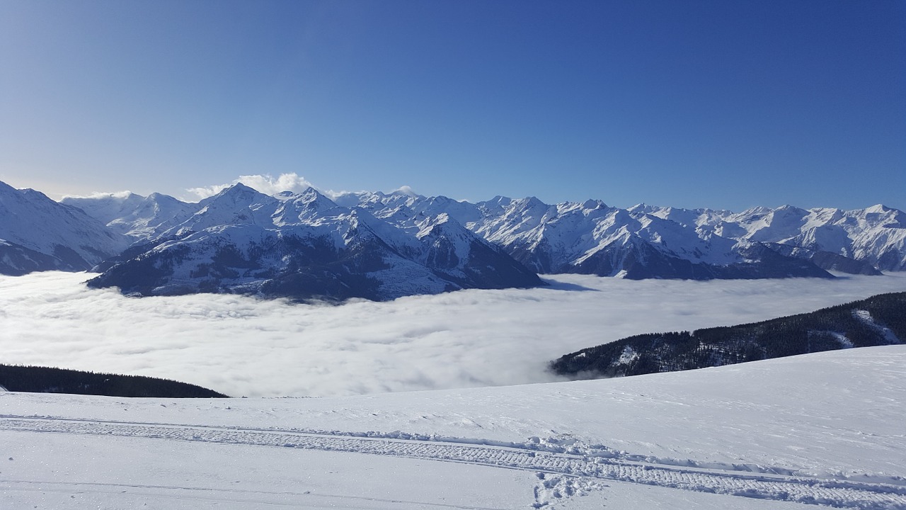 Slidinėjimas, Snieglentė, Alpės, Austria, Sniegas, Mėlynas Dangus, Saulėtas, Žiemos Sportas, Kalnai, Alpbach