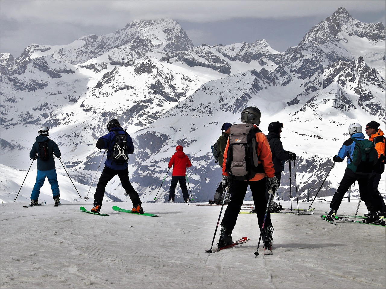 Slidinėti,  Zermatt,  Slidinėjimo Trasa,  Slidininkai,  Žiemos,  Alpės,  Sniegas,  Kalnų,  Nuotykių,  Lipti