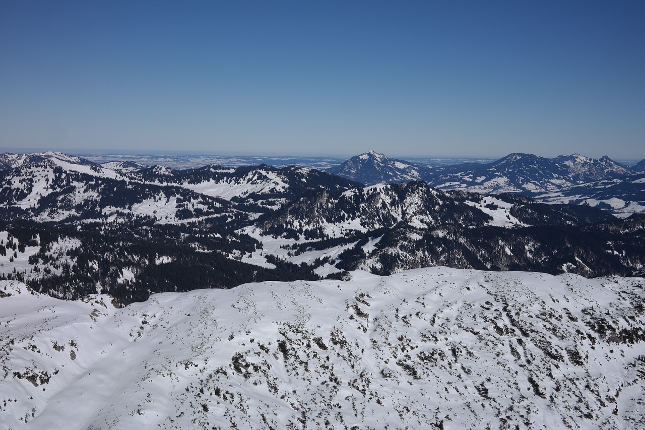 Slidinėjimas Atokioje Pakrantėje, Apželdintas, Slidinėjimas, Kelionė, Žiemos Sportas, Žiema, Slidinėjimas, Sniegas, Alpių, Slidinėjimo Turizmas