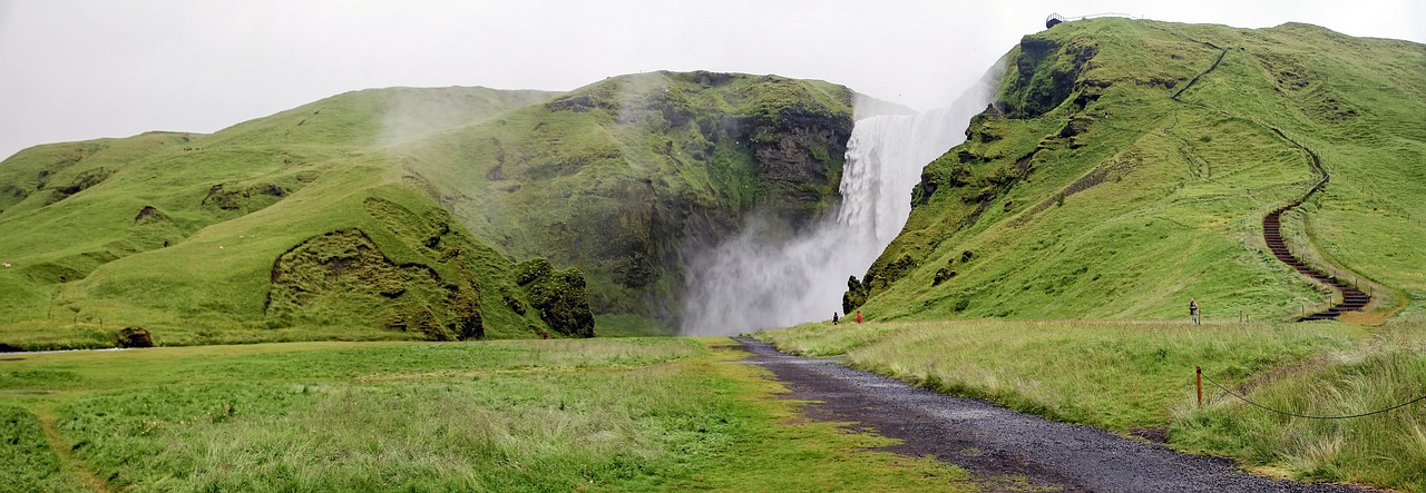 Skogarfoss, Iceland, Kaskados, Krioklys, Vanduo, Gamta, Upė, Žalias, Panorama, Vėjo Malūno Gardas