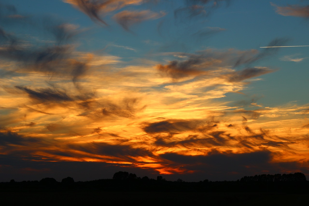 Dangus, Debesys, Afterglow, Vakarinis Dangus, Saulėlydis, Abendstimmung, Dusk, Oro Temperamentas, Debesys Formos, Nuotaika