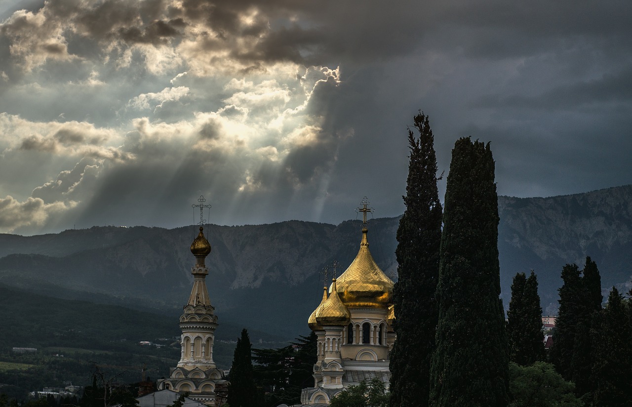 Dangus, Šventykla, Bažnyčia, Rusija, Krymas, Vasara, Kupolas, Kraštovaizdis, Kalnai, Šviesa