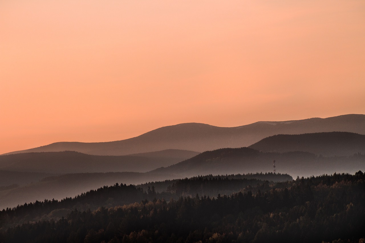 Dangus, Saulėlydis, Kalnas, Highland, Slėnis, Kraštovaizdis, Vaizdas, Medžiai, Augalai, Miškai