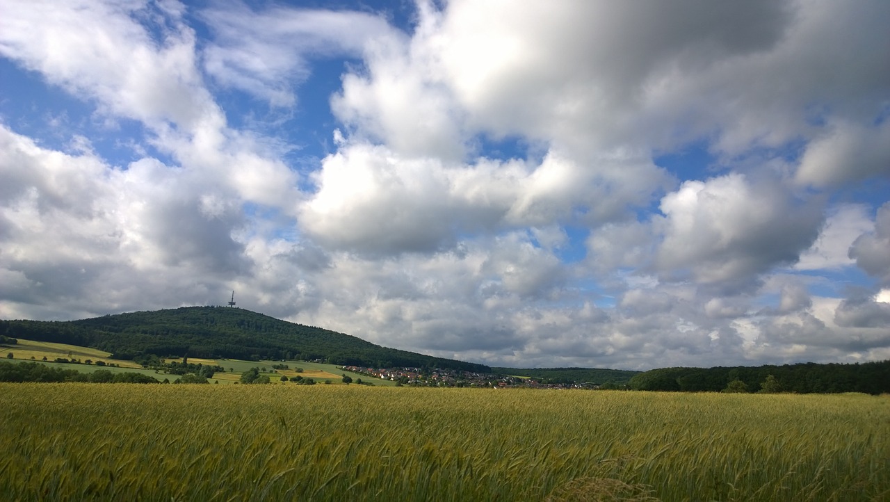 Dangus, Debesys, Debesys Formos, Mėlynas, Fellingshausen, Kalnas, Dünsberg, Tv Bokštas, Ariamasis, Kraštovaizdis